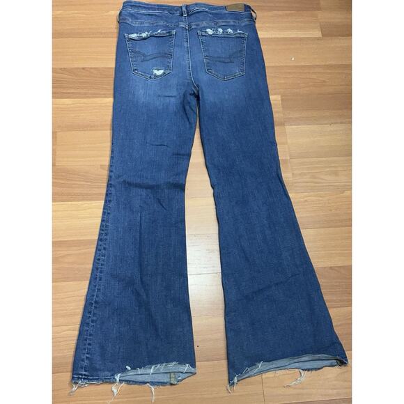 American Eagle Womens Jeans Size 6 Medium Wash Super High Rise Flare Ripped - Picture 2 of 13